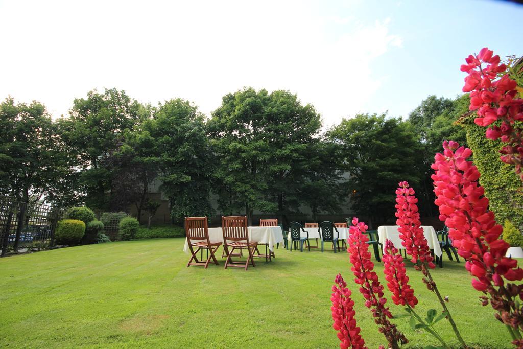 Strathburn Hotel Inverurie By Compass Hospitality Exterior photo