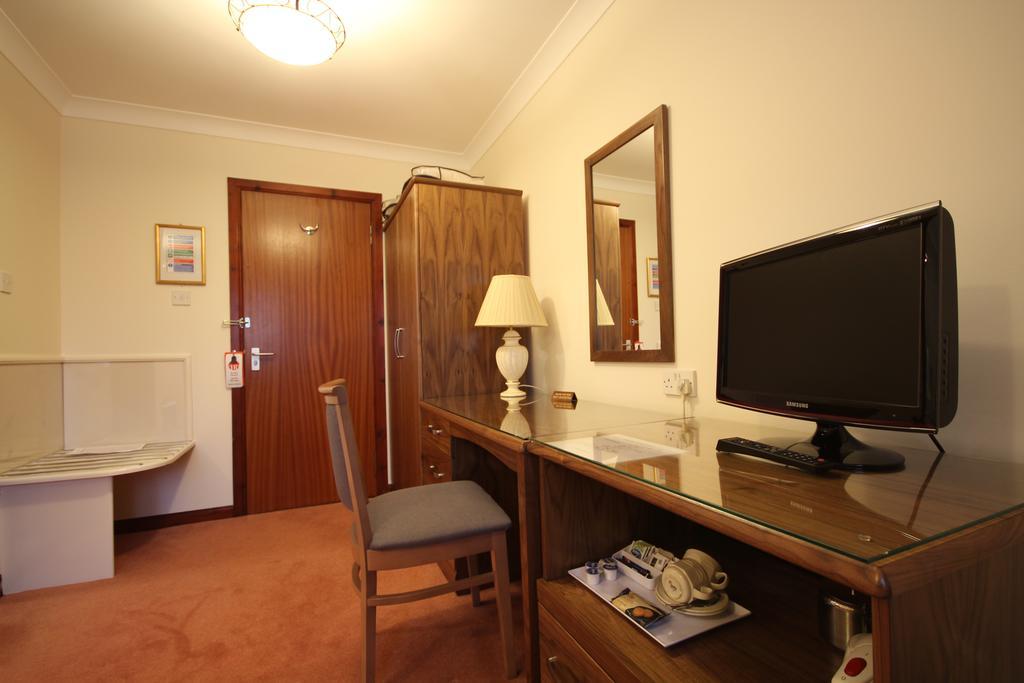 Strathburn Hotel Inverurie By Compass Hospitality Exterior photo