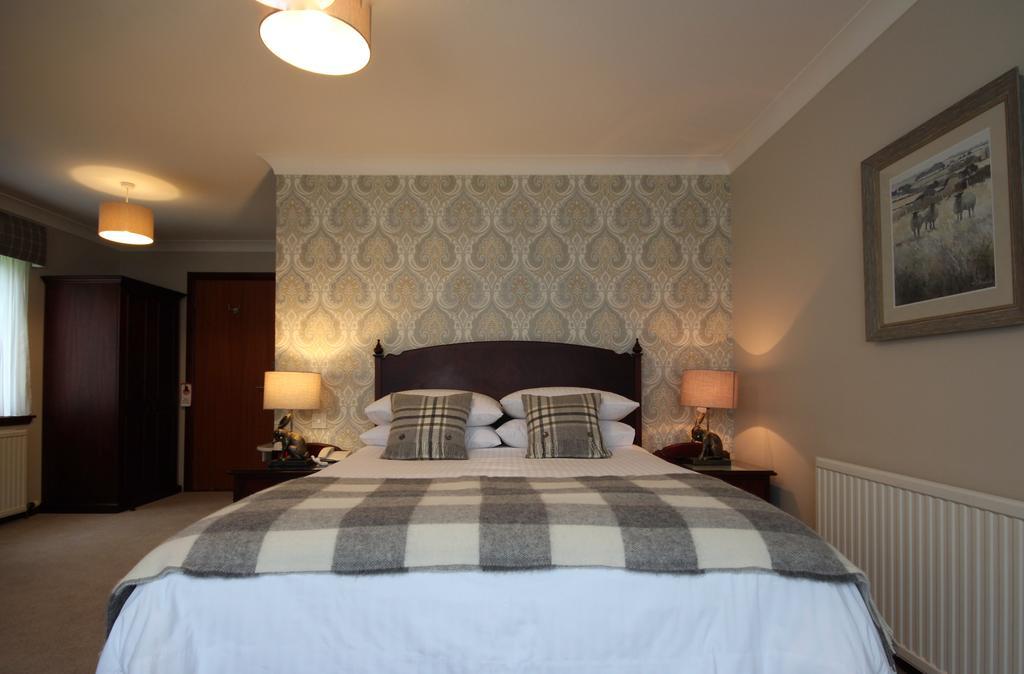 Strathburn Hotel Inverurie By Compass Hospitality Exterior photo